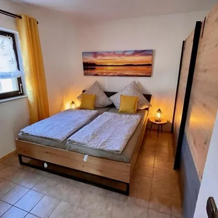 Kleines Haeuschen Mit Bergblick Apartment Eschenlohe Exterior photo