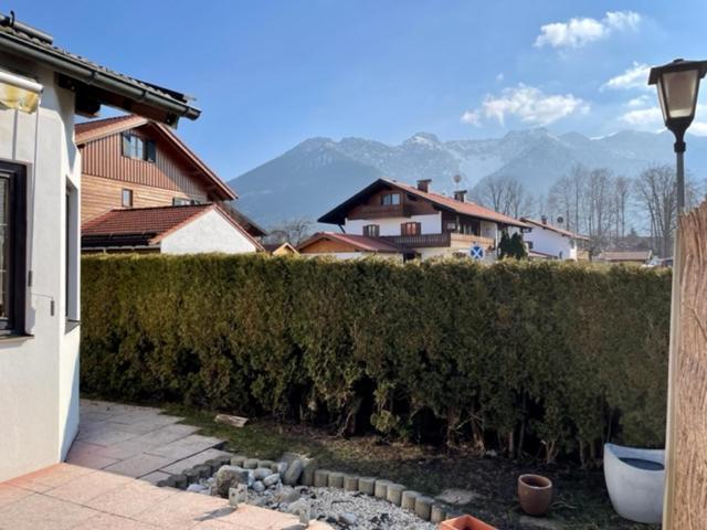 Kleines Haeuschen Mit Bergblick Apartment *